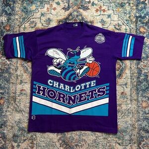 Vintage Salem NBA Charlotte Hornets All Over Print T-shirt Size XL
